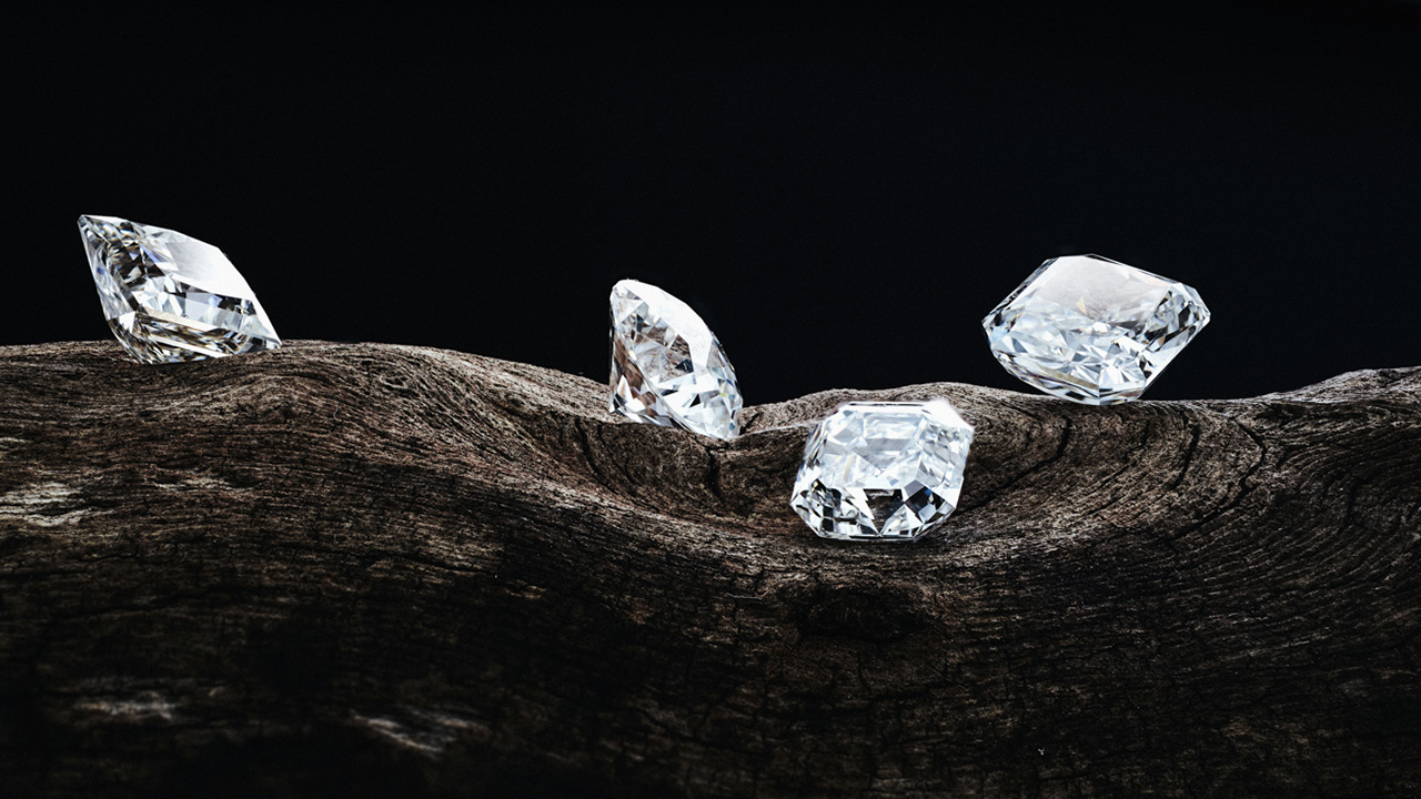 How Lab Grown Diamonds Jewelry Are Becoming Popular With Millennials